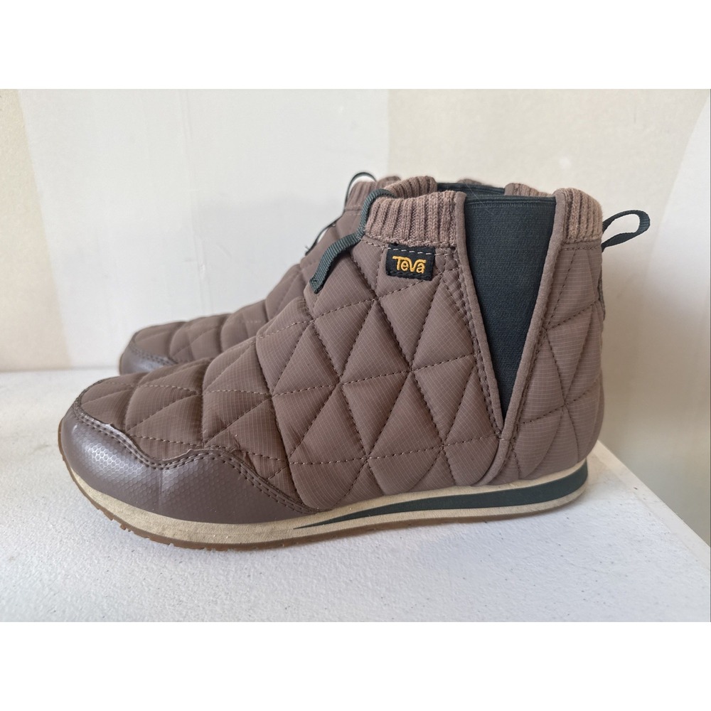 Teva Women's ReEmber Mid Quilted Bootie Deep Taupe Size 8 Slip-On Camp Shoe